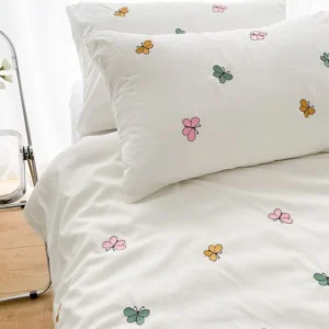 WHITE_COTTON_EMBROIDRED_DOUBLE_BEDSHEET