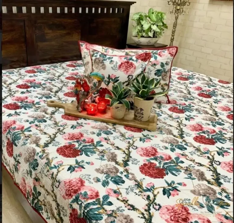 RED CREAM QUILTED BEDCOVER