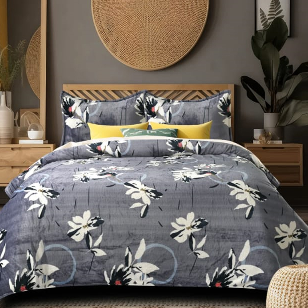 grey_white_and black _warm_ bedsheet