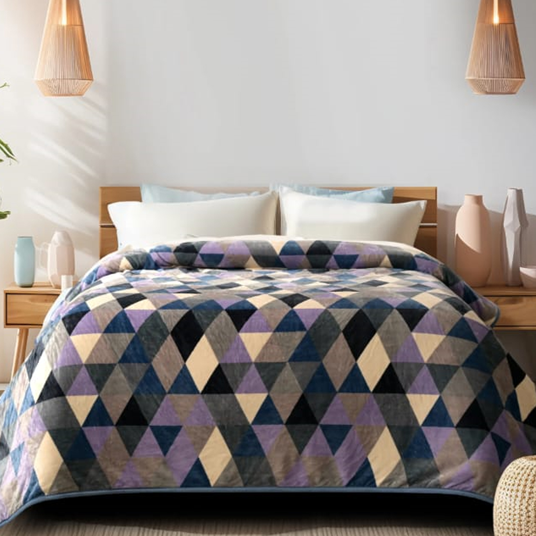blue_purple+cream_warm_bedsheet