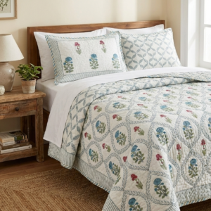 handblock_bedcover_blue_magenta_quilted_double_bedcover